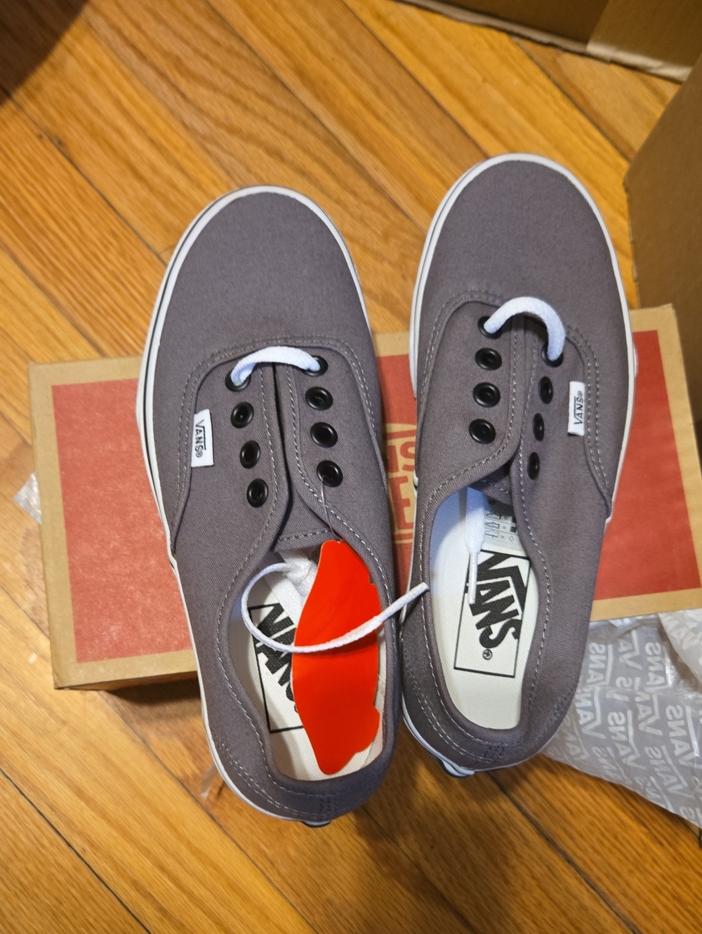 Nwt Vans Men's Low-Top Canvas Sneakers - Gray with White Trim